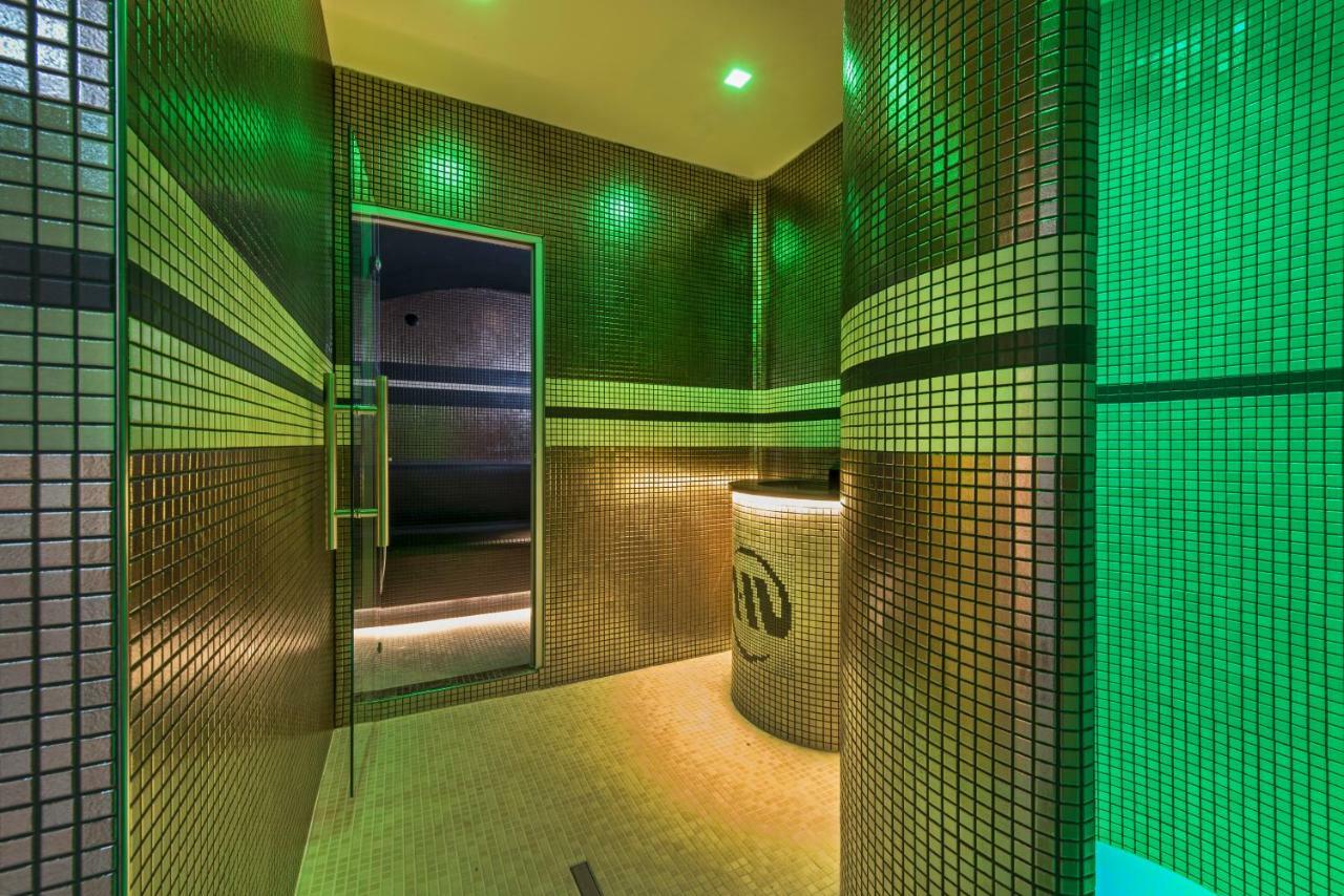 Meridianus Hotel 4*